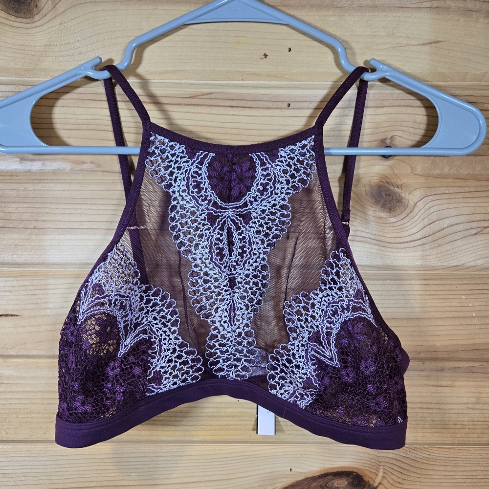 NWT Victoria's Secret Body By Victoria Lace Bralette Purple Womens Medium Sexy
